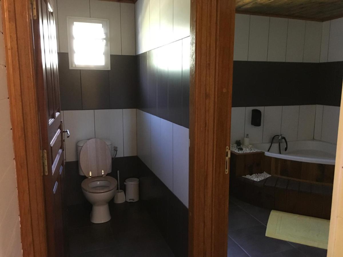 サラジー Ti Kaz Hoareau Bed & Breakfast エクステリア 写真