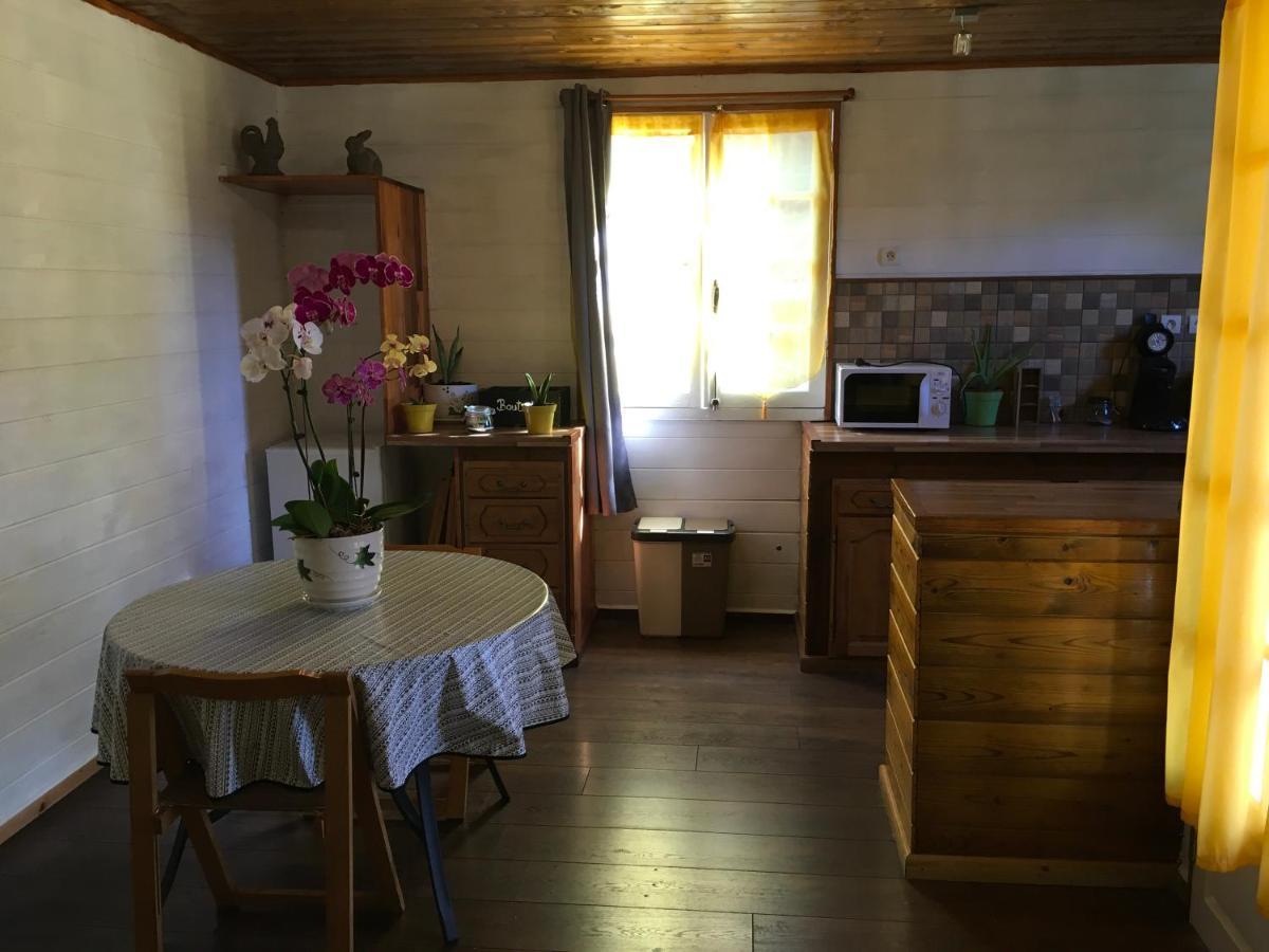 サラジー Ti Kaz Hoareau Bed & Breakfast エクステリア 写真